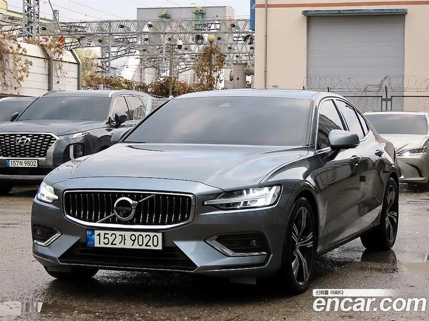 Volvo S60 2021 из KR, фото 2