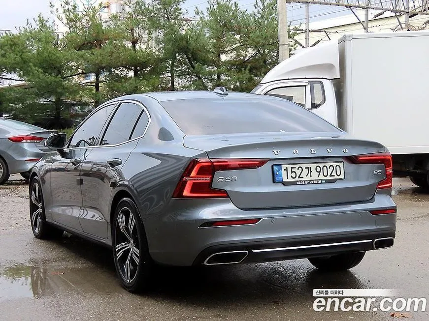 Volvo S60 2021 из KR, фото 3