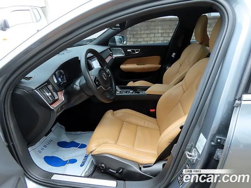 Volvo S60 2021 из KR, фото 5