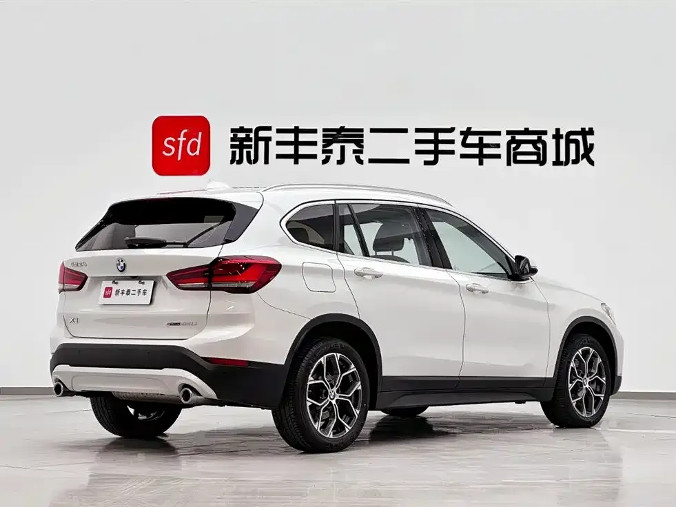 BMW X1 2022 из CN, фото 5