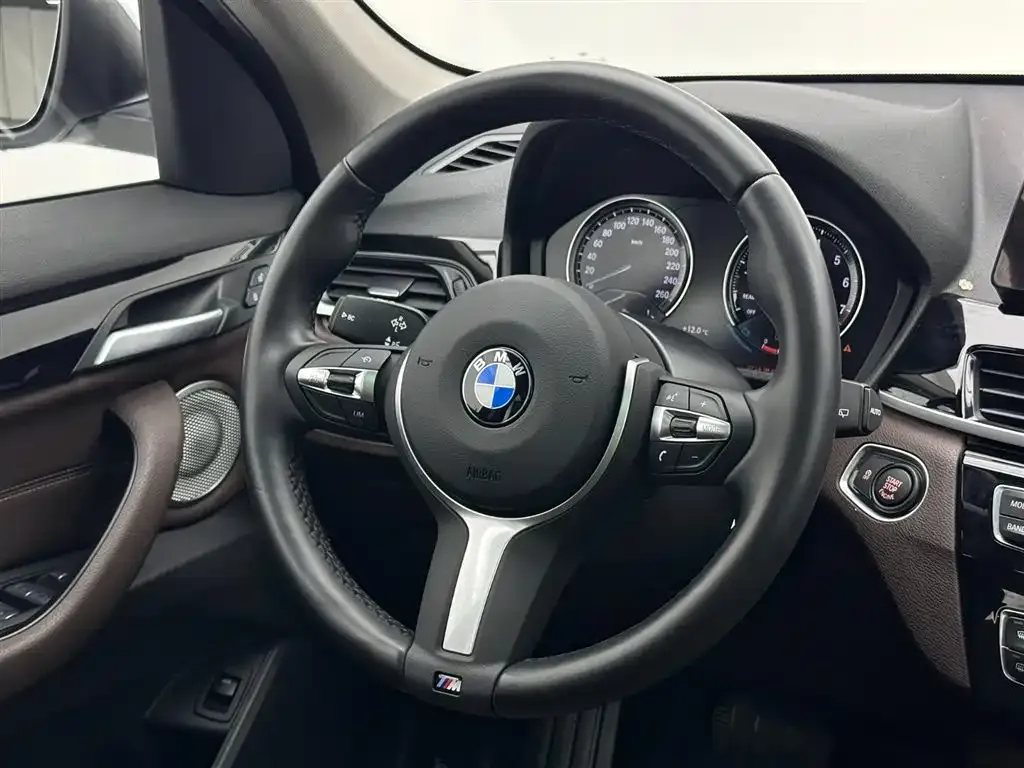 BMW X1 2022 из CN, фото 9