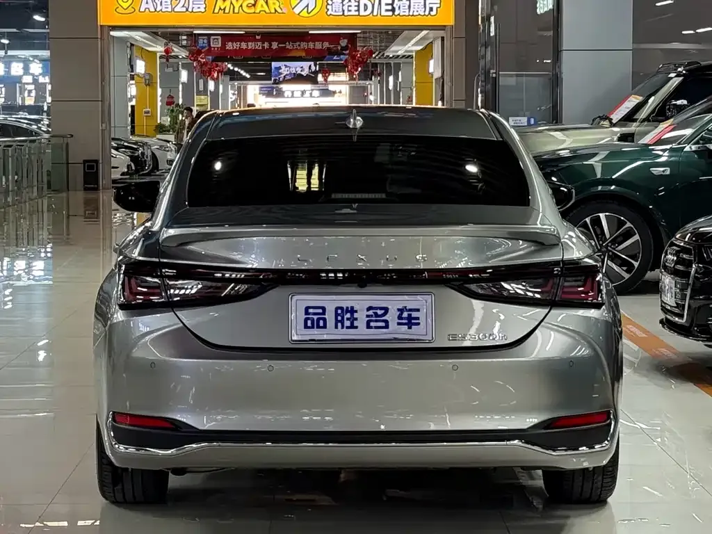 Lexus ES 2025 из CN, фото 5