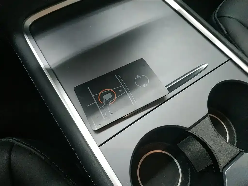 Tesla Model 3 2021 из CN, фото 9