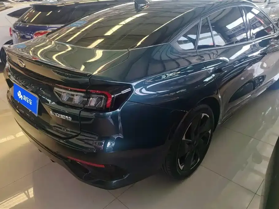 Ford Mondeo 2024 из CN, фото 3