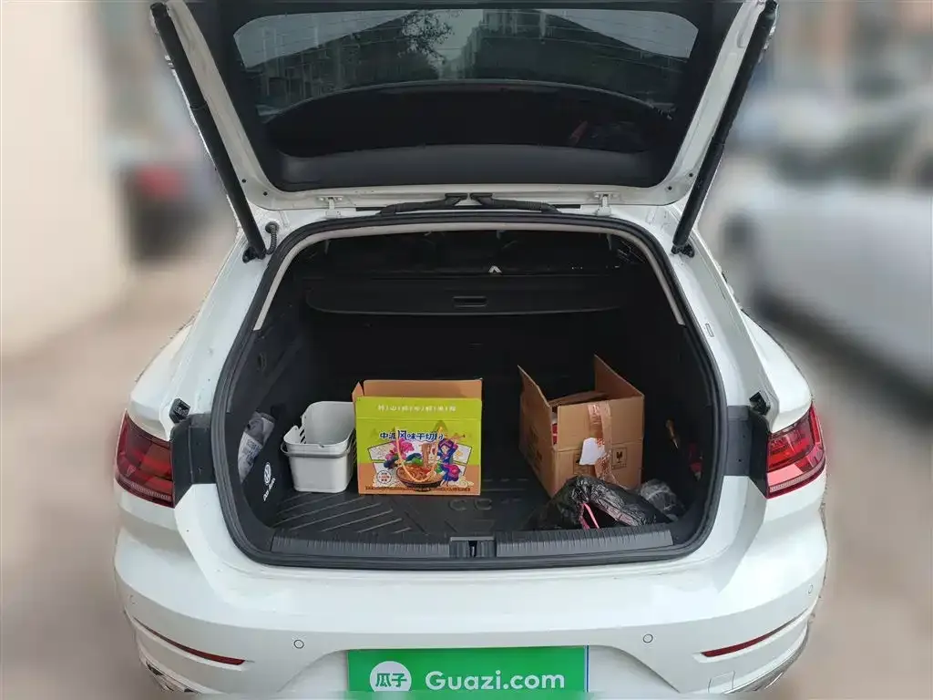 Volkswagen CC 2022 из CN, фото 10