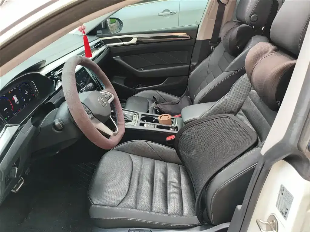 Volkswagen CC 2022 из CN, фото 8