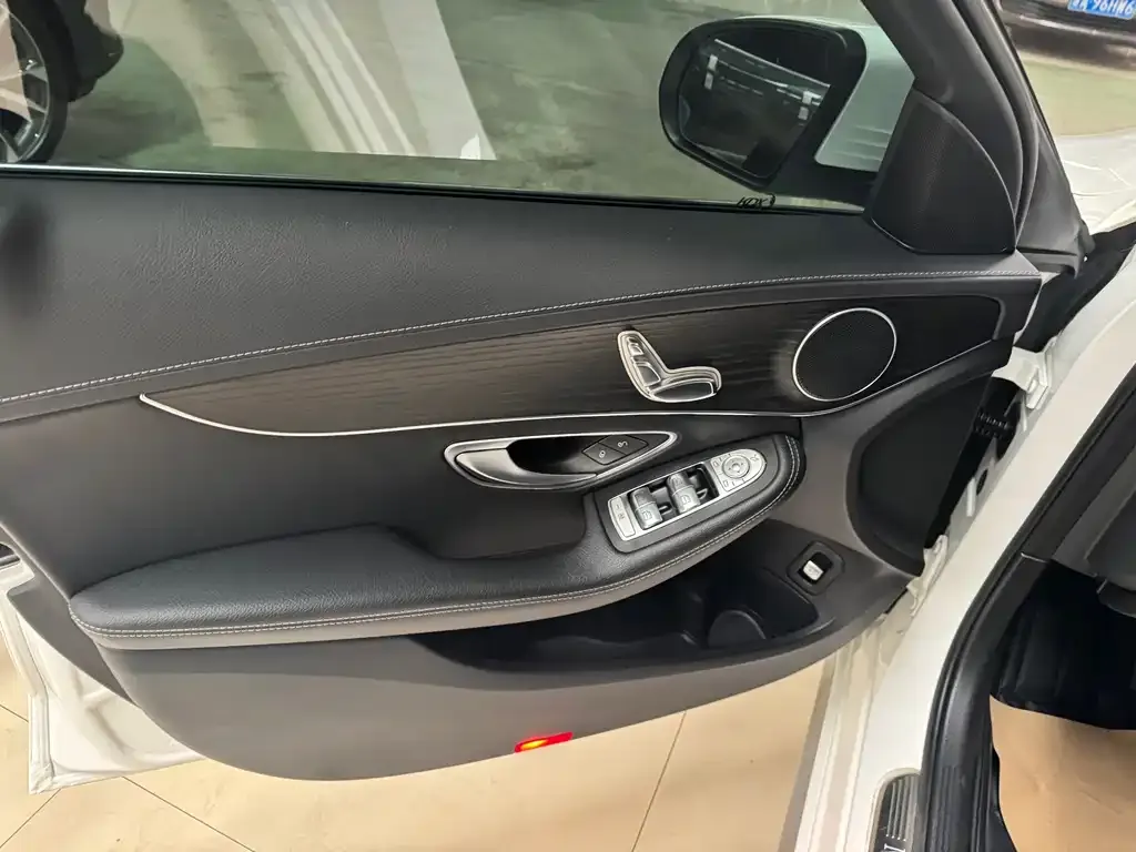 Mercedes-Benz C-Class 2021 из CN, фото 4