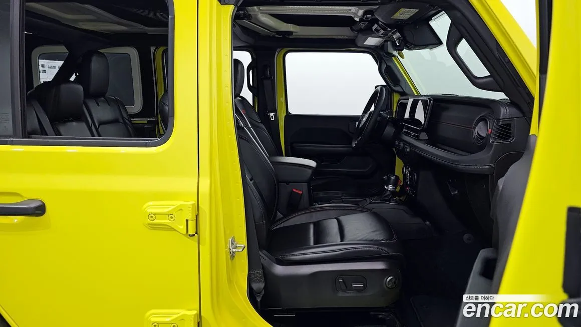 Jeep Wrangler 2024 из KR, фото 10