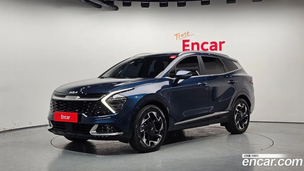 Kia Sportage — фото 1