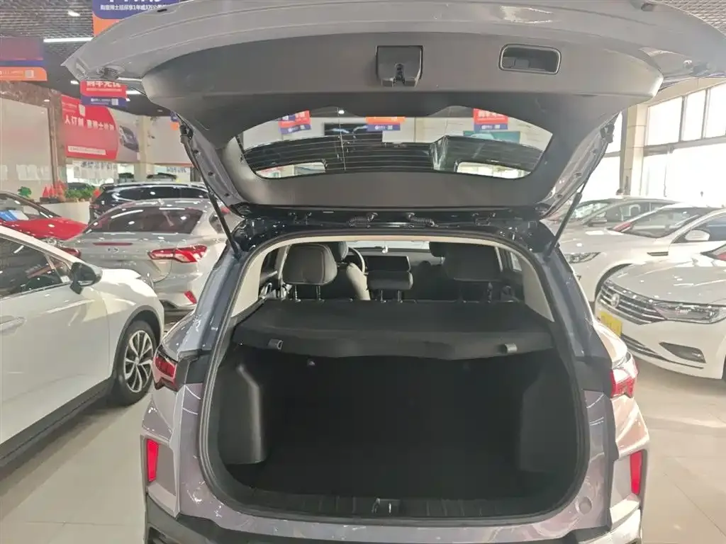 Geely Binyue 2023 из CN, фото 9