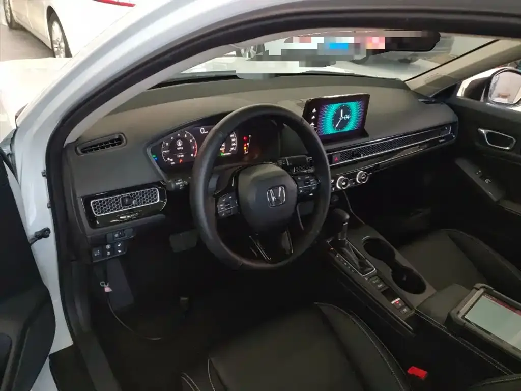 Honda Civic — фото 10