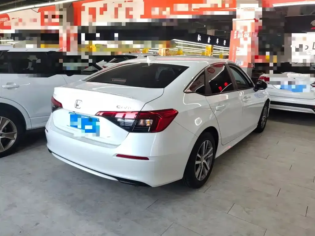 Honda Civic — фото 7