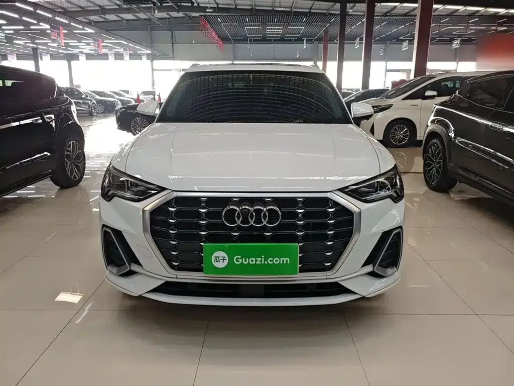 Audi Q3 2021 из CN, фото 3