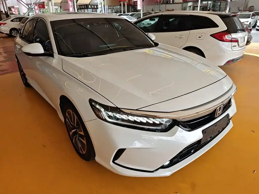 Honda Inspire — фото 4