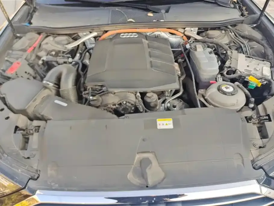 Audi A6L New Energy 2023 из CN, фото 10