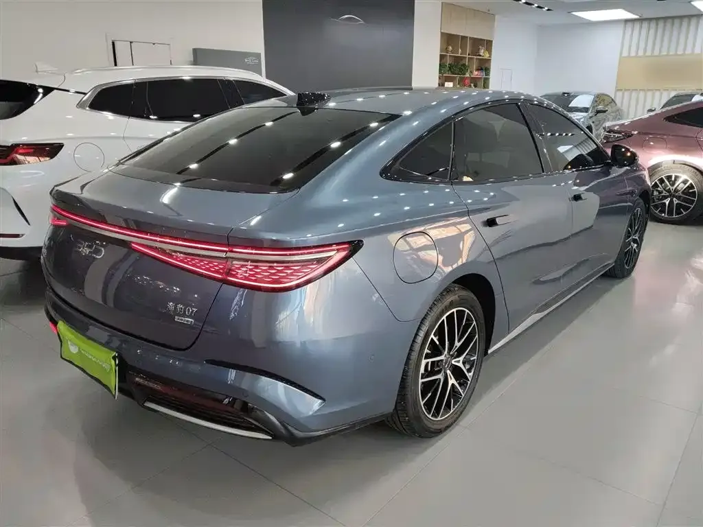 BYD Seal 07 DM-i 2025 из CN, фото 7