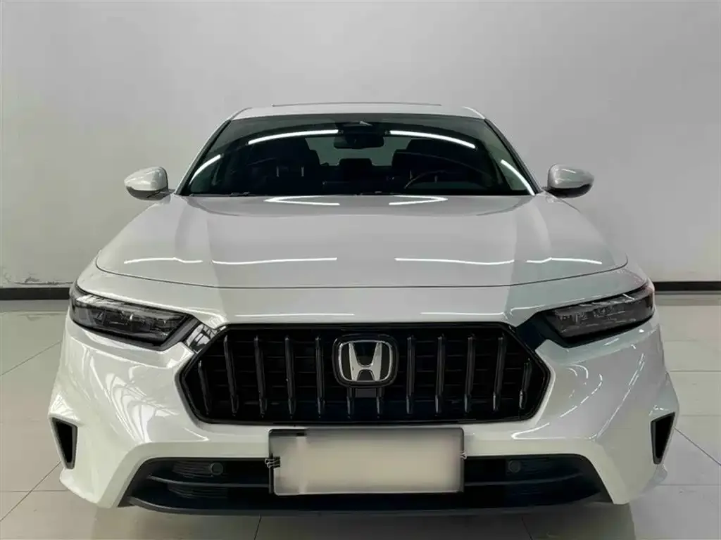 Honda Inspire 2024 из CN, фото 8