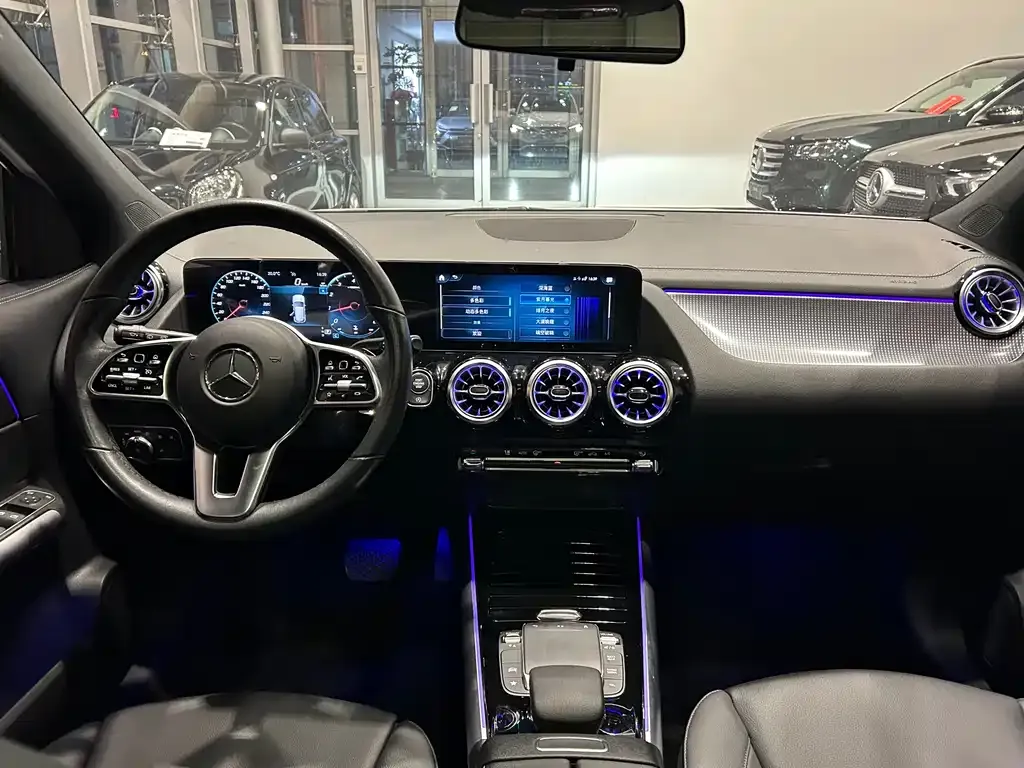 Mercedes-Benz GLA 2023 из CN, фото 9