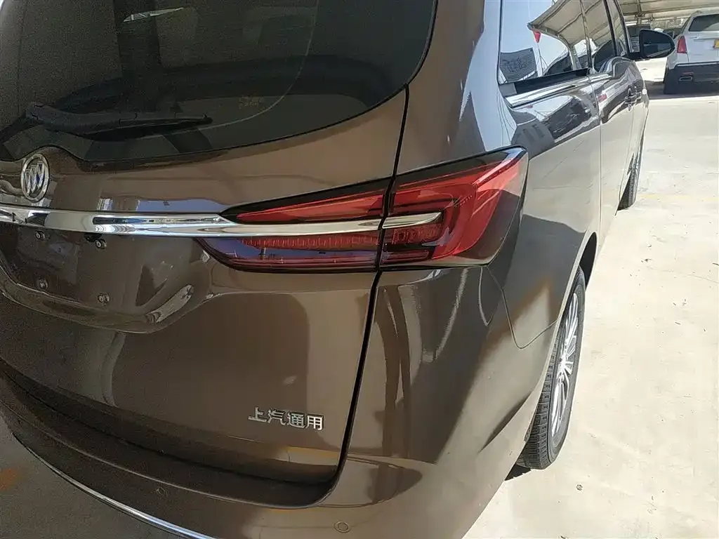 Buick GL8 2021 из CN, фото 8