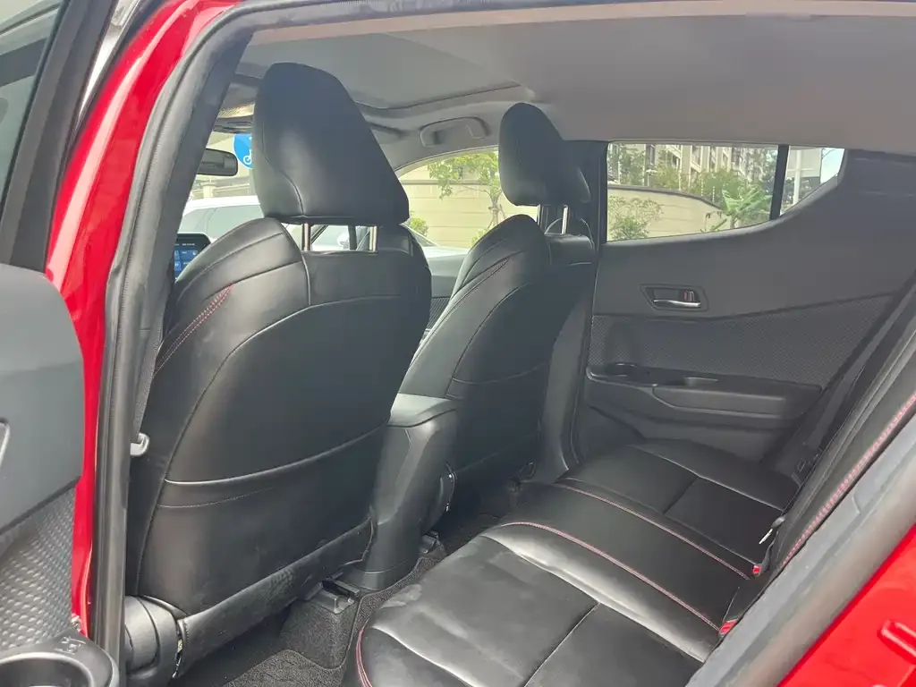 Toyota IZOA 2021 из CN, фото 5