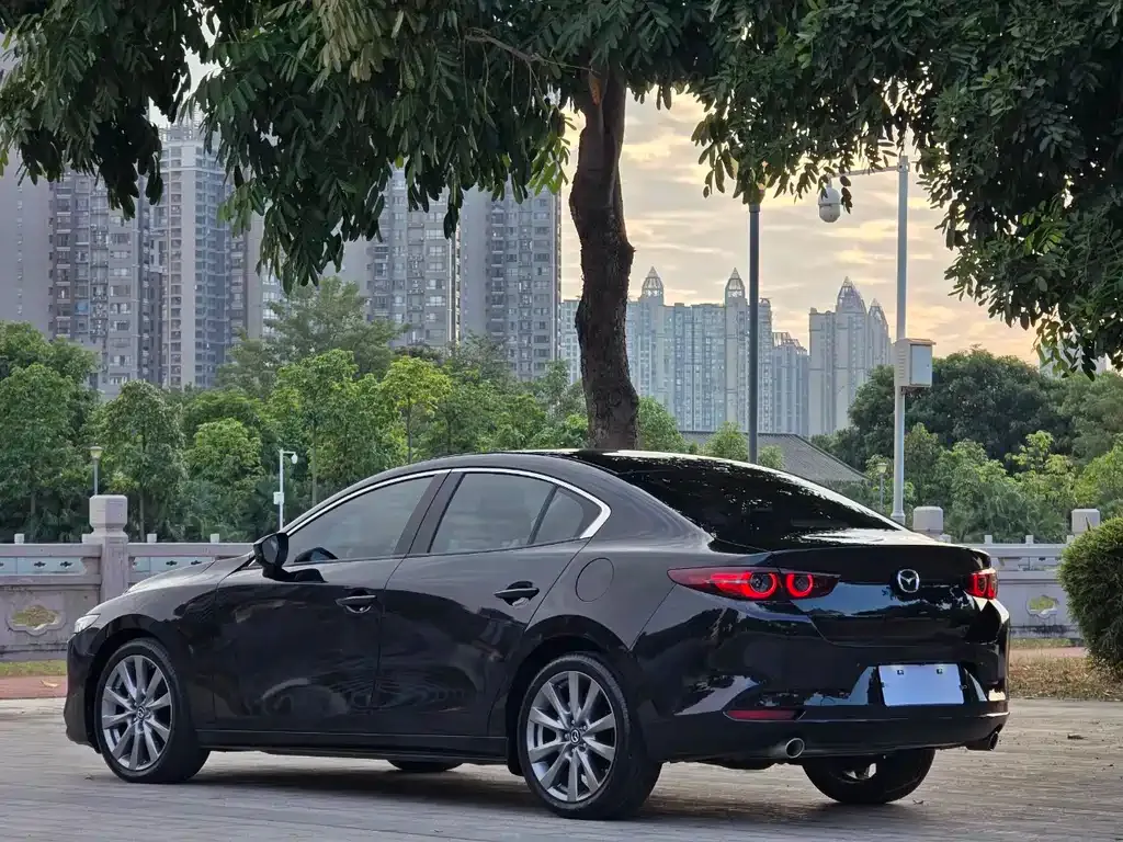 Mazda 3 Axela 2022 из CN, фото 7