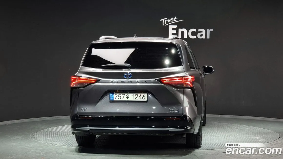 Toyota Sienna 2022 из KR, фото 4