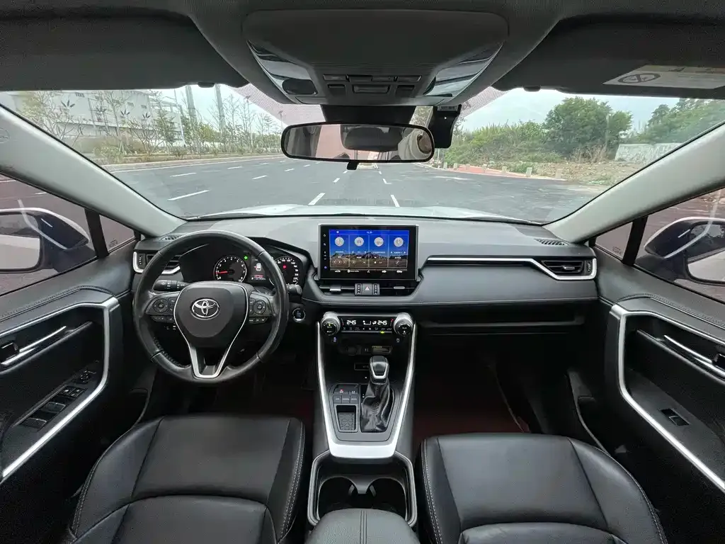 Toyota Wildlander 2022 из CN, фото 10