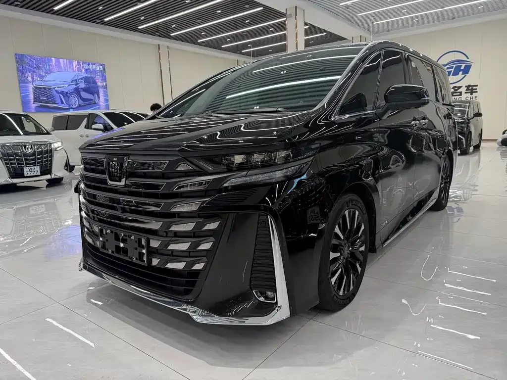 Toyota Vellfire 2023 из CN, фото 1