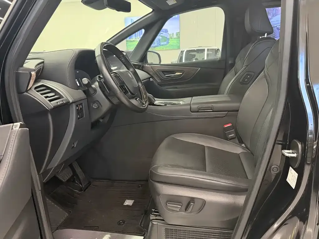 Toyota Vellfire 2023 из CN, фото 4