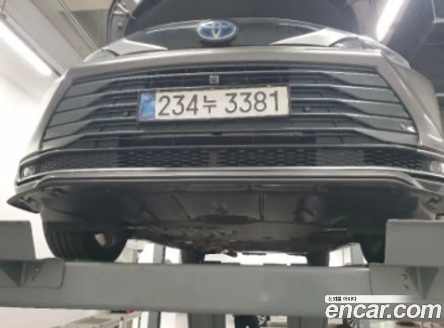 Toyota Sienna 2024 из KR, фото 1
