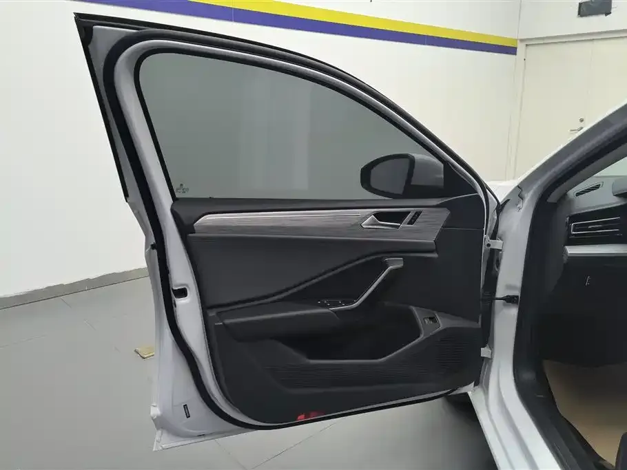 Volkswagen Sagitar 2022 из CN, фото 7