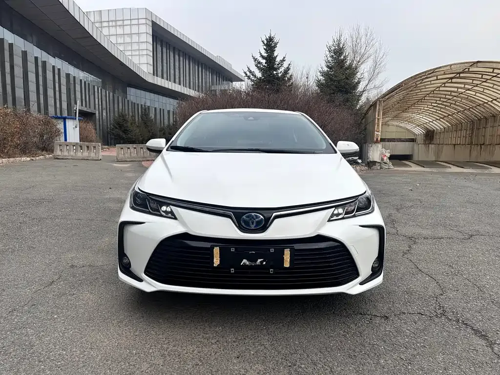 Toyota Corolla 2021 из CN, фото 2