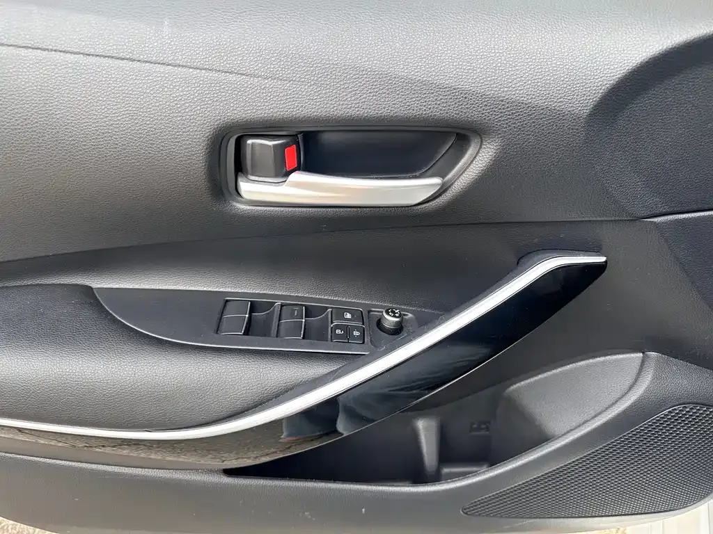 Toyota Corolla 2021 из CN, фото 7