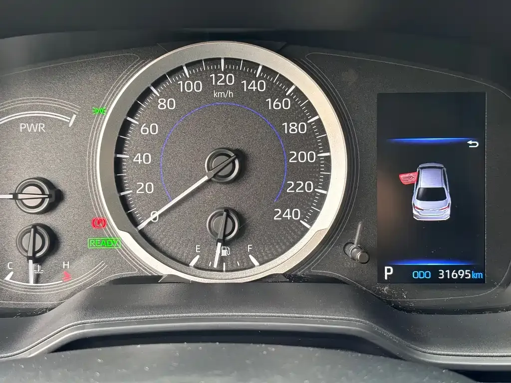 Toyota Corolla 2021 из CN, фото 9