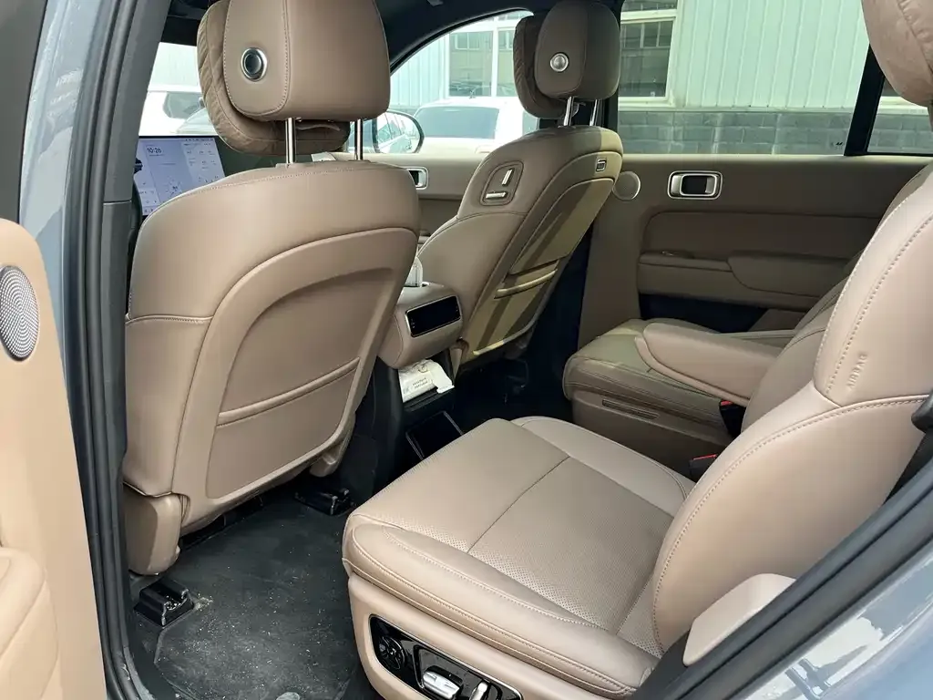Li Auto L8 2025 из CN, фото 6