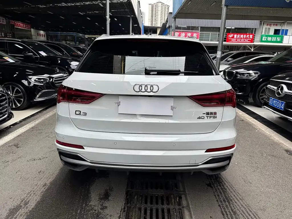 Audi Q3 — фото 5
