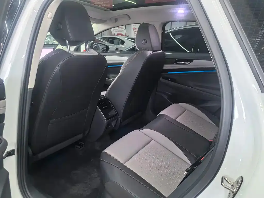 Volkswagen ID.7 VIZZION 2024 из CN, фото 5