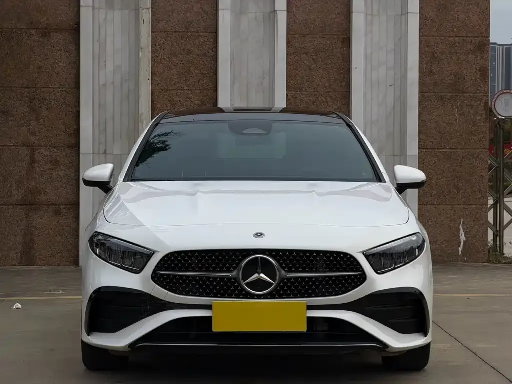 Mercedes-Benz A-Class 2024 из CN, фото 2