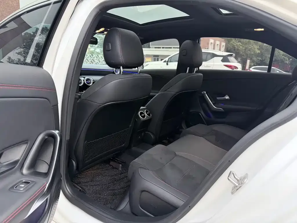 Mercedes-Benz A-Class 2024 из CN, фото 8