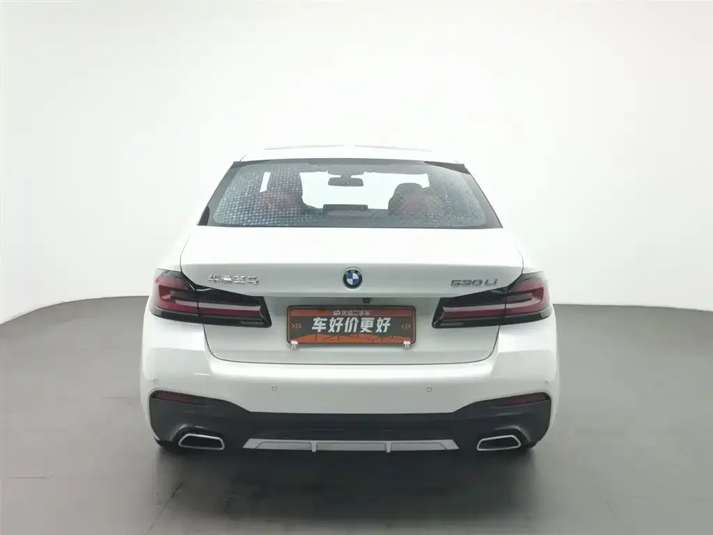 BMW 5 Series — фото 4