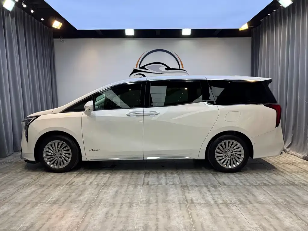 Buick Century 2023 из CN, фото 4