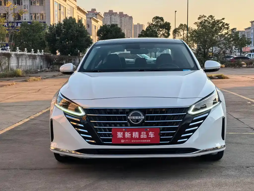 Nissan Teana — фото 2
