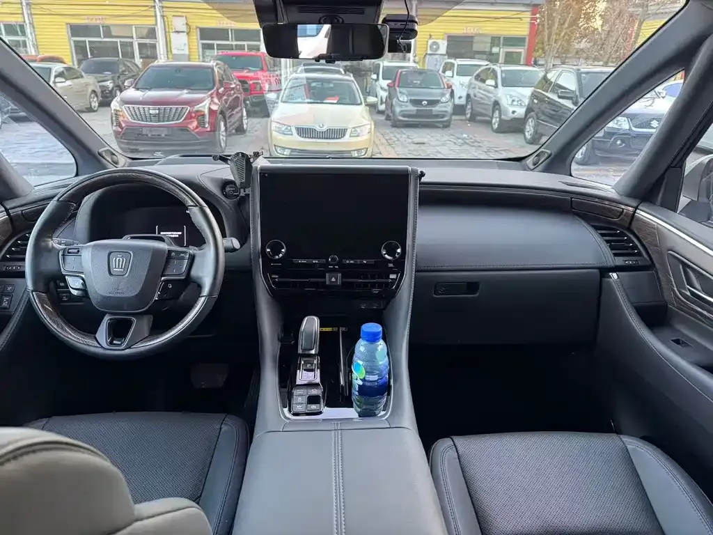 Toyota Vellfire 2023 из CN, фото 3