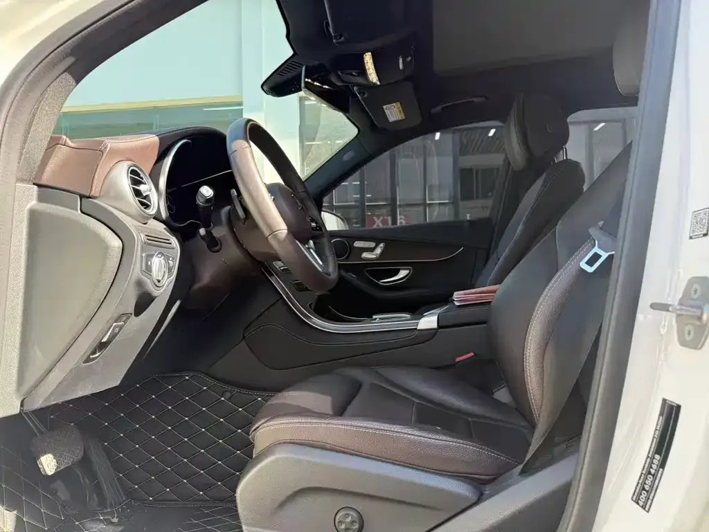 Mercedes-Benz GLC 2021 из CN, фото 4