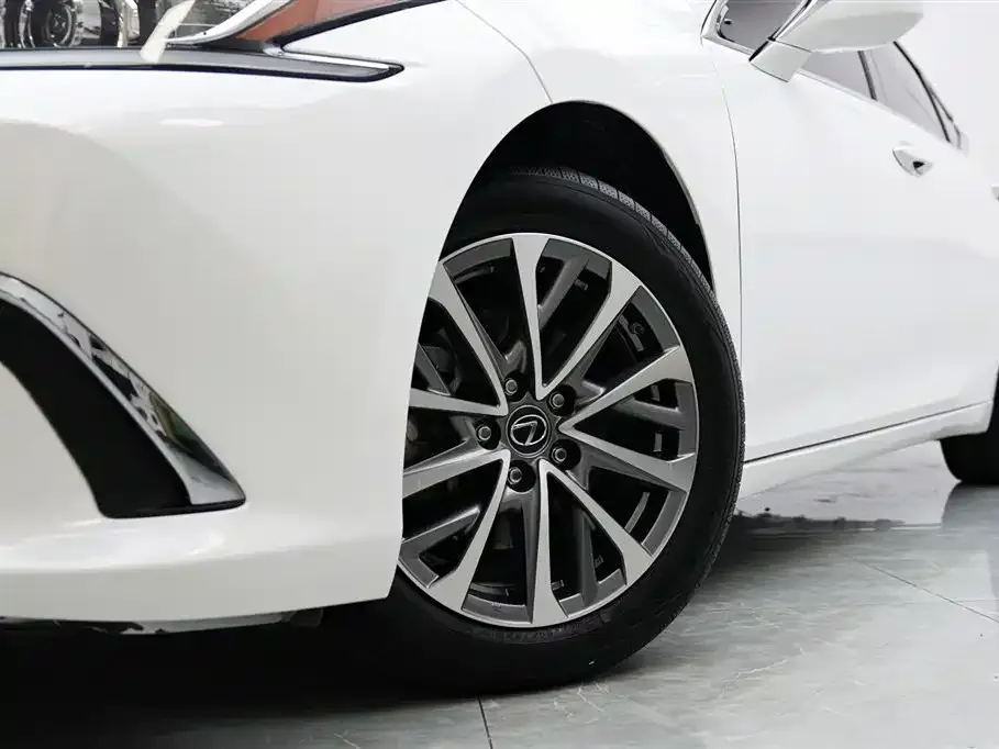 Lexus ES 2022 из CN, фото 3