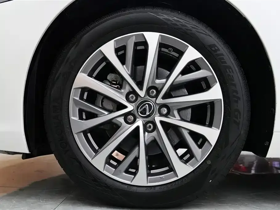Lexus ES 2022 из CN, фото 5