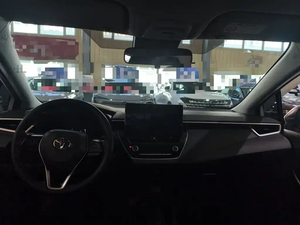 Toyota Corolla 2023 из CN, фото 10
