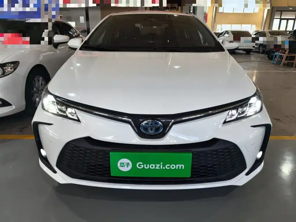 Toyota Corolla 2023 из CN, фото 3