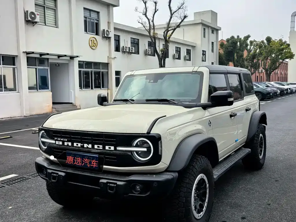 Ford Bronco 2024 из CN, фото 1