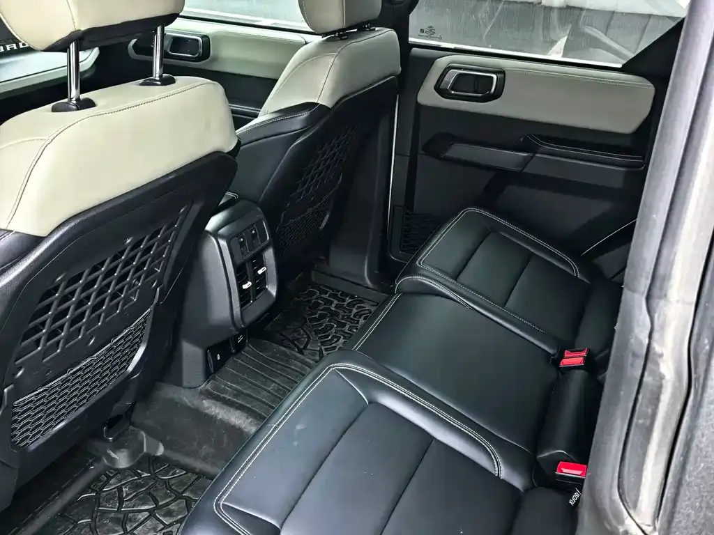 Ford Bronco 2024 из CN, фото 9
